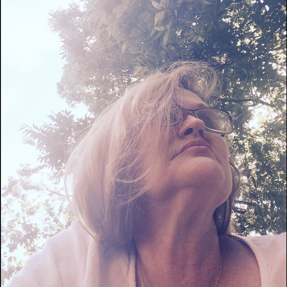 Meet your Posher, Robyn